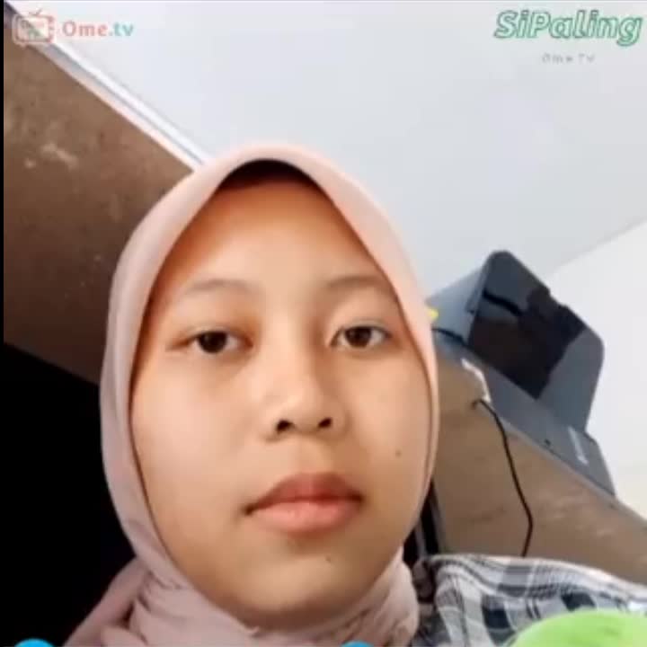 Ukhti Cantik Masih belajar main ome